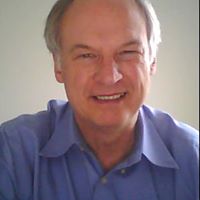 Dennis Hayden Photo 6