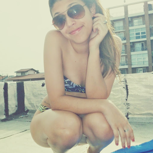 Julieta Varela Photo 9