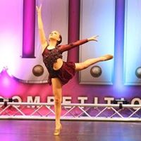 Natalie Bush Photo 6