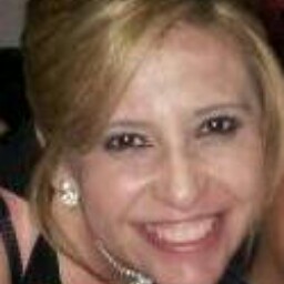 Laura Arredondo Photo 15