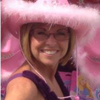 Lori Powell Photo 8