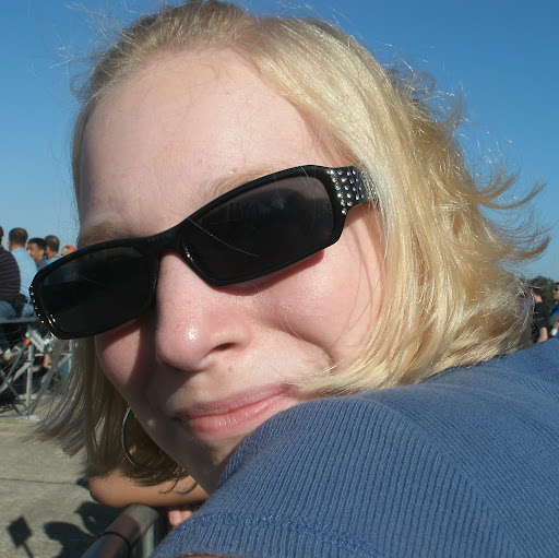 Esther Grant Photo 9