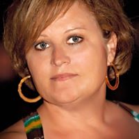 Lora Napier Photo 1
