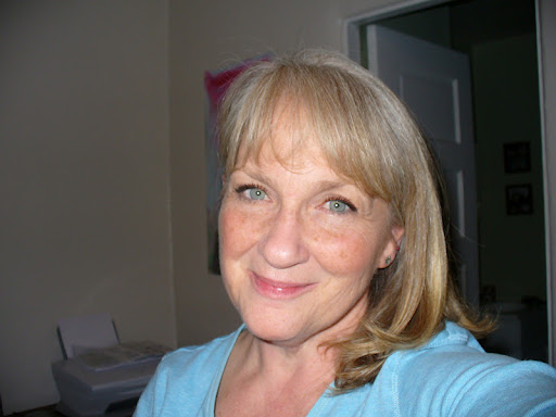 Linda Sutherland Photo 12