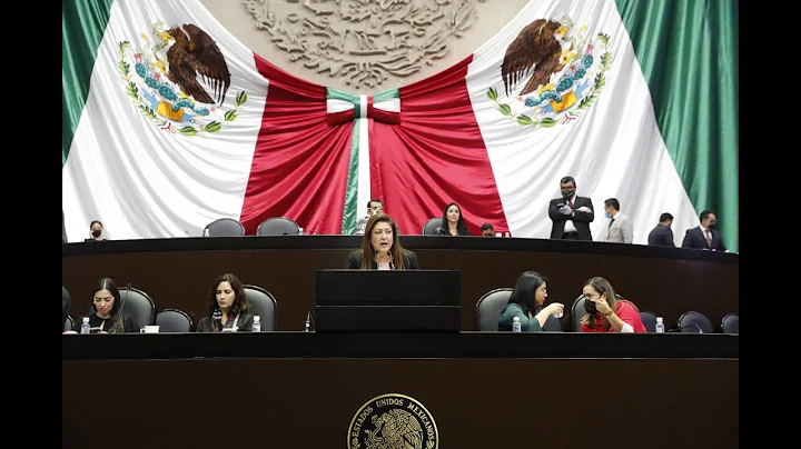 Laura Huerta Photo 36