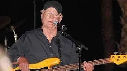 Lee Dorman Photo 22