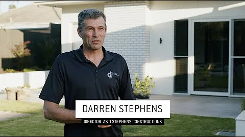 Darren Stephens Photo 30