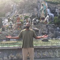 Demetrius Foster Photo 6