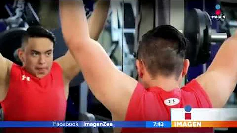 Christopher Espinosa Photo 26