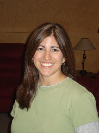 Myra Fernandez Photo 16