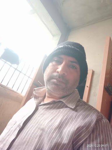 Sanjay Grover Photo 13