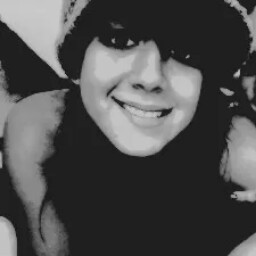 Alexandra Ramos Photo 15
