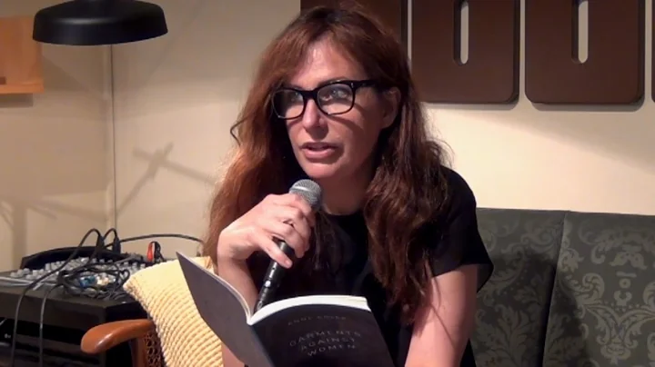 Anne Boyer Photo 32