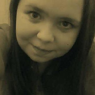 Amy Neil Photo 6