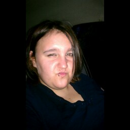 Ashley Huddleston Photo 9