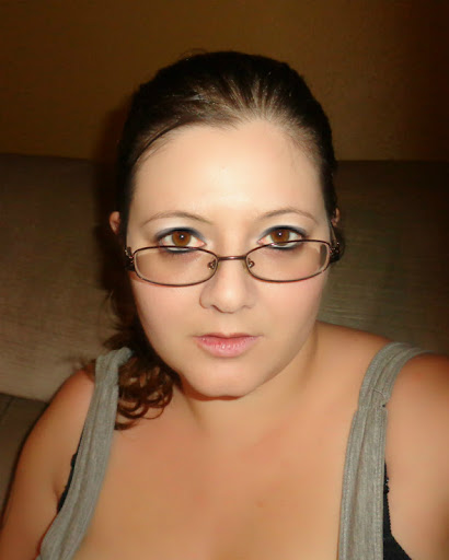 Laura Groff Photo 11