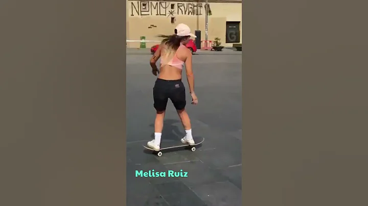 Melisa Ruiz Photo 33