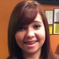 Sara Munoz Photo 6