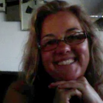 Robin Lynn Photo 9