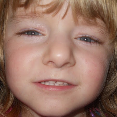 Dana Farmer Photo 11