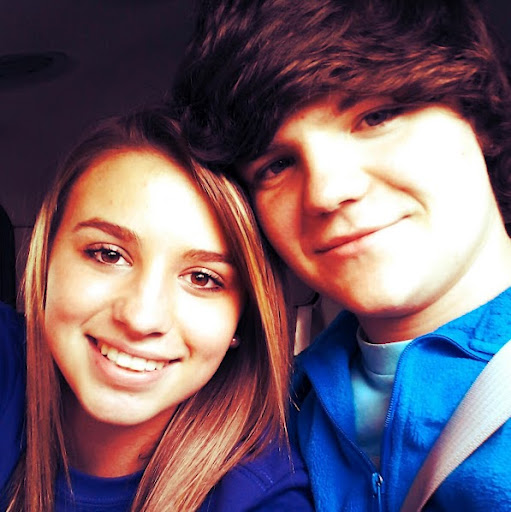 Katelyn Hill Photo 15