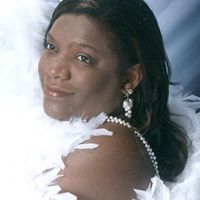 Michelle Gregory Photo 6