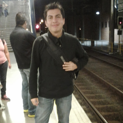Mauricio Diaz Photo 16