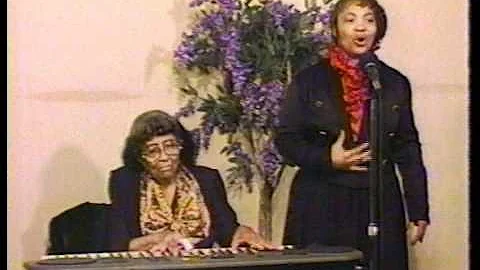 Cora Franklin Photo 15