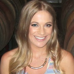 Christine Hodge Photo 9