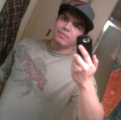 Richard Gonsalves Photo 9