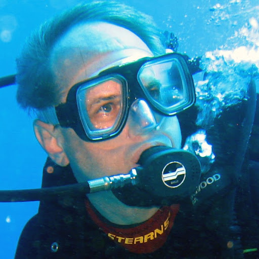 Peter Bloom Photo 17