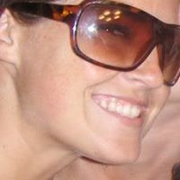 Candice Lowe Photo 1