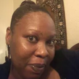 Alecia Ross Photo 10