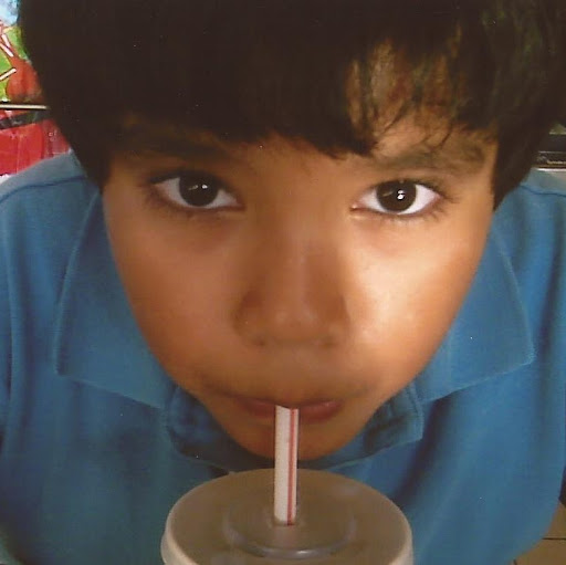 Charlie Reyes Photo 11