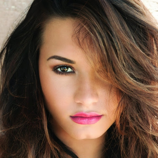 Stephanie Lovato Photo 12