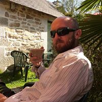 Richard Vowles Photo 6