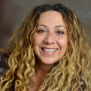 Sheila Molloy Photo 9