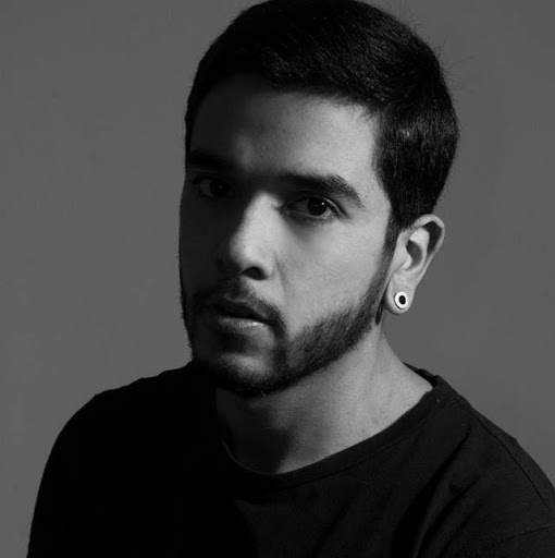 Juan Valdivia Photo 11