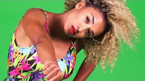 Georgia Bradshaw Photo 20
