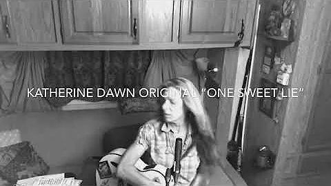 Katherine Samples Photo 6