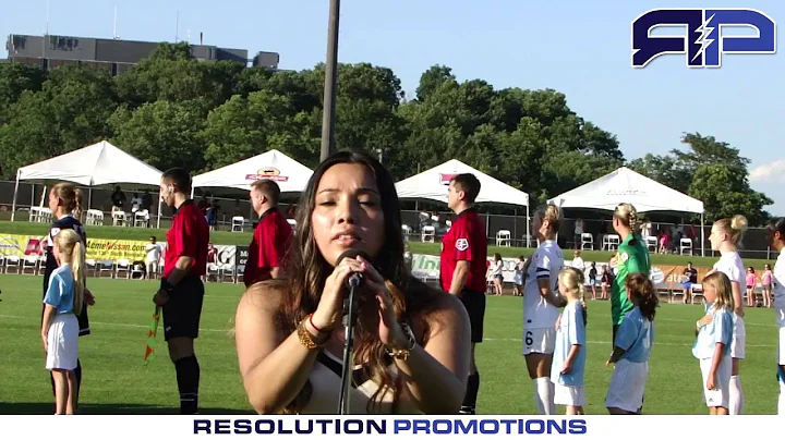 Olivia Negron Photo 11