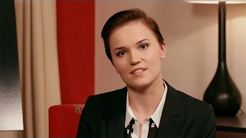 Veronica Roth Photo 19