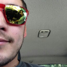 Giovanni Flores Photo 11