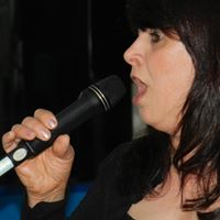 Elizabeth Bogue Photo 4