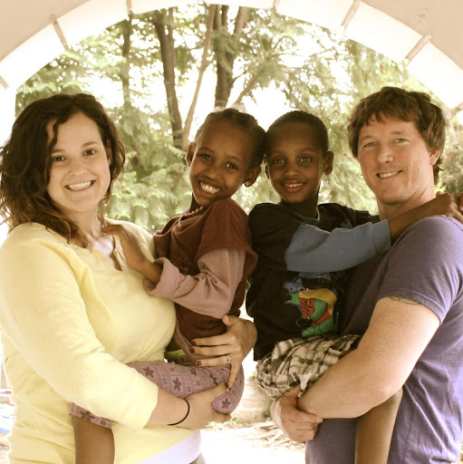 Sarah Simmons Photo 18