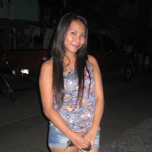Roseann Gonzales Photo 10