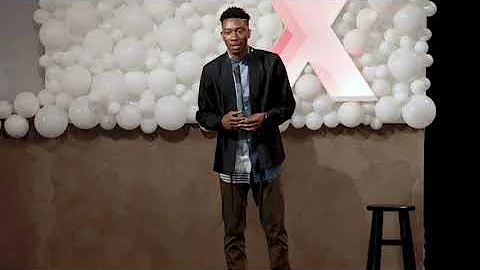 Courtney Thomas Photo 38