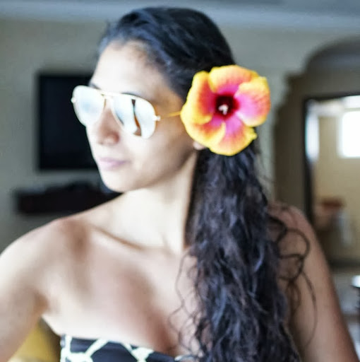Vivian Soto Photo 14