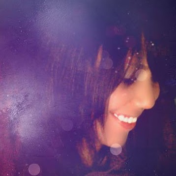 Ana Reyes Photo 2