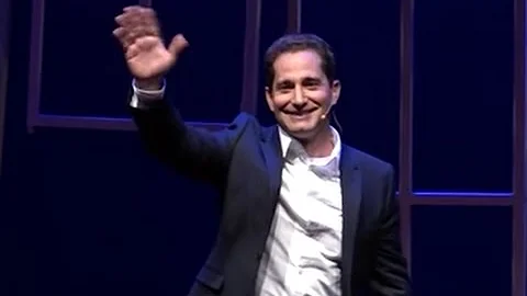 Anthony Norelli Photo 9